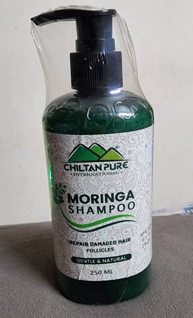 Moringa shampoo