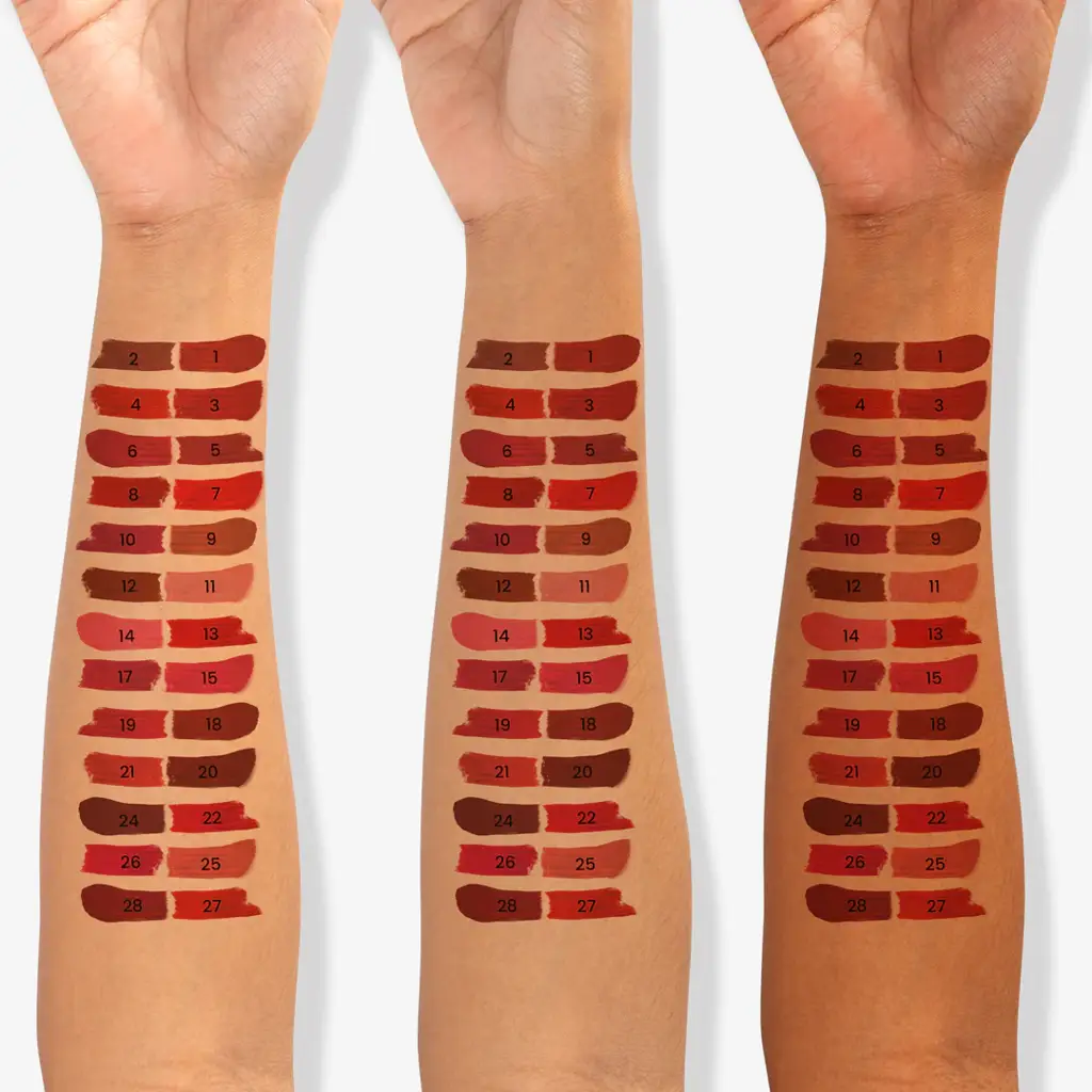 Hand-swatch_PureMatte_1800x1800