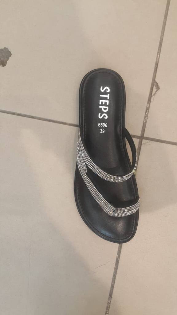 black strip chappals1