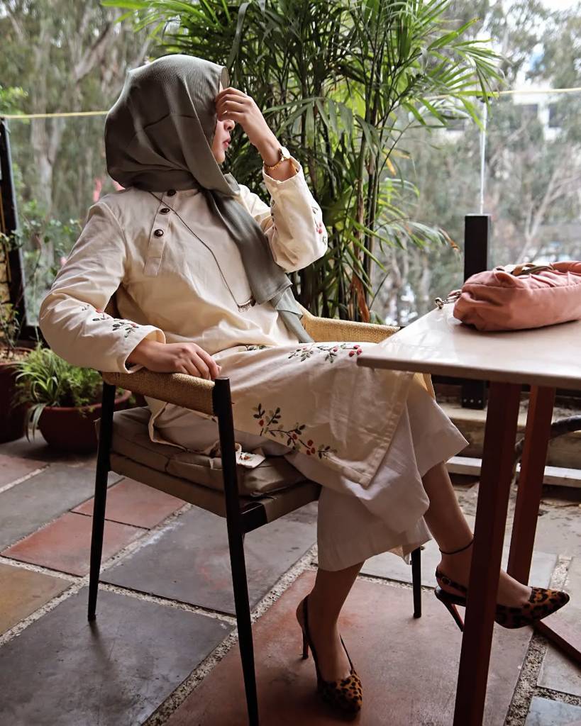 Snapinsta.app_425298751_940763727391216_4423615431147157199_n_1080