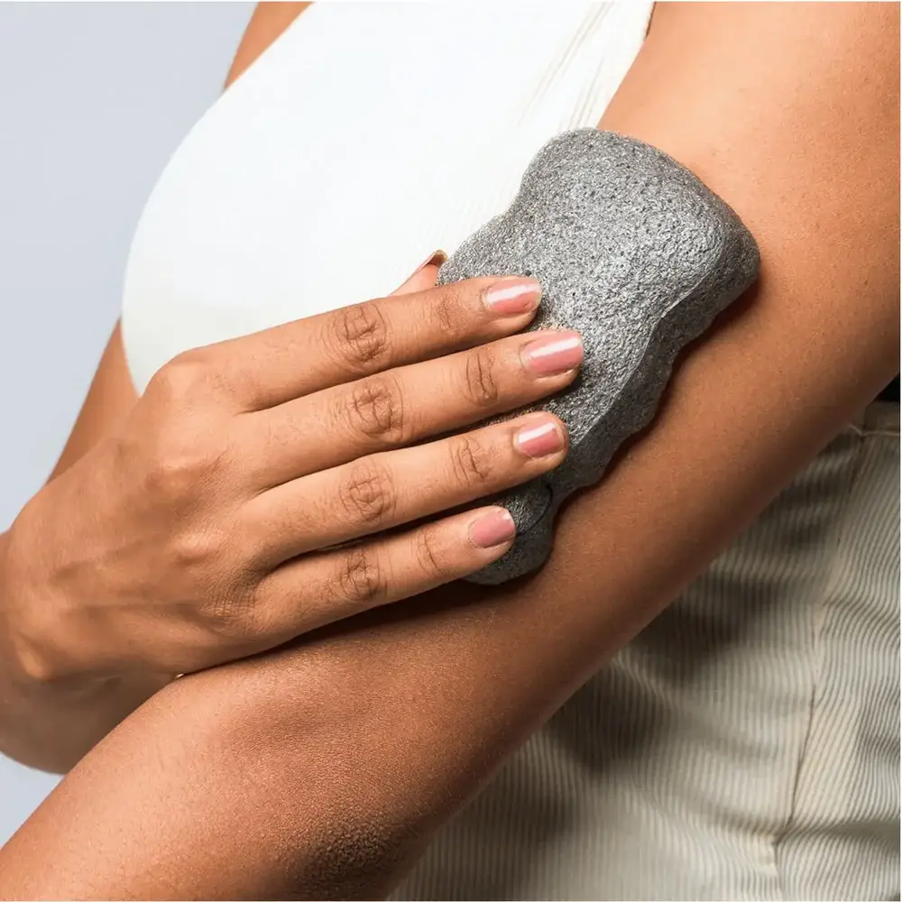 Bamboo-Charcoal-Konjac-Sponge-AccuFix-Cosmetics-103950323