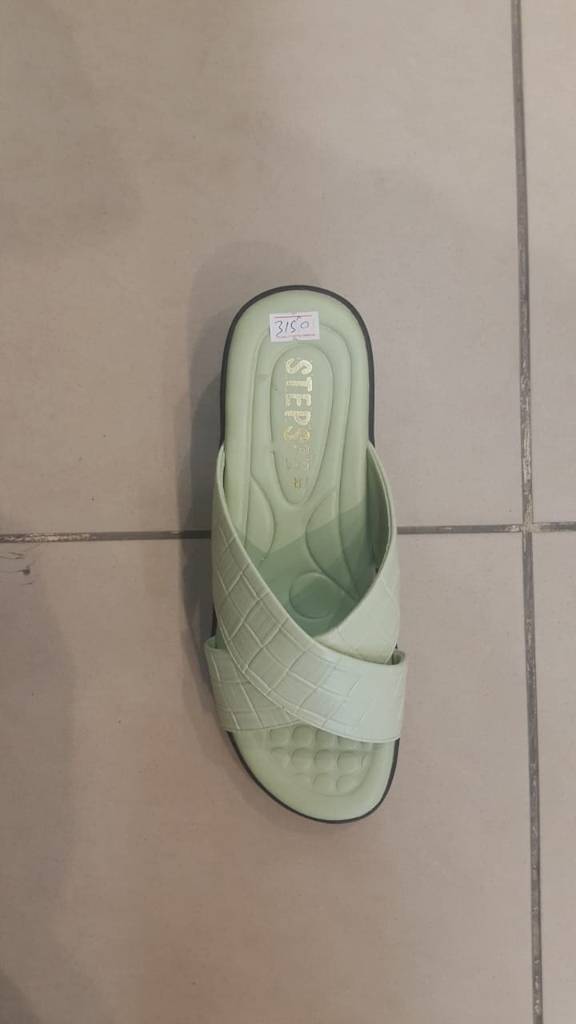 ligh green chappal1